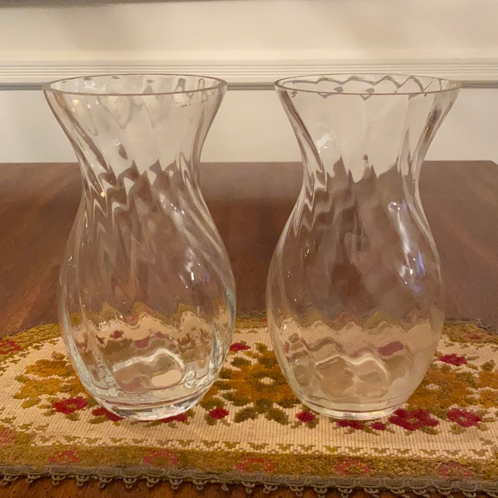 Vintage crystal/ glass 3 vases bundle - Picture 2 of 11